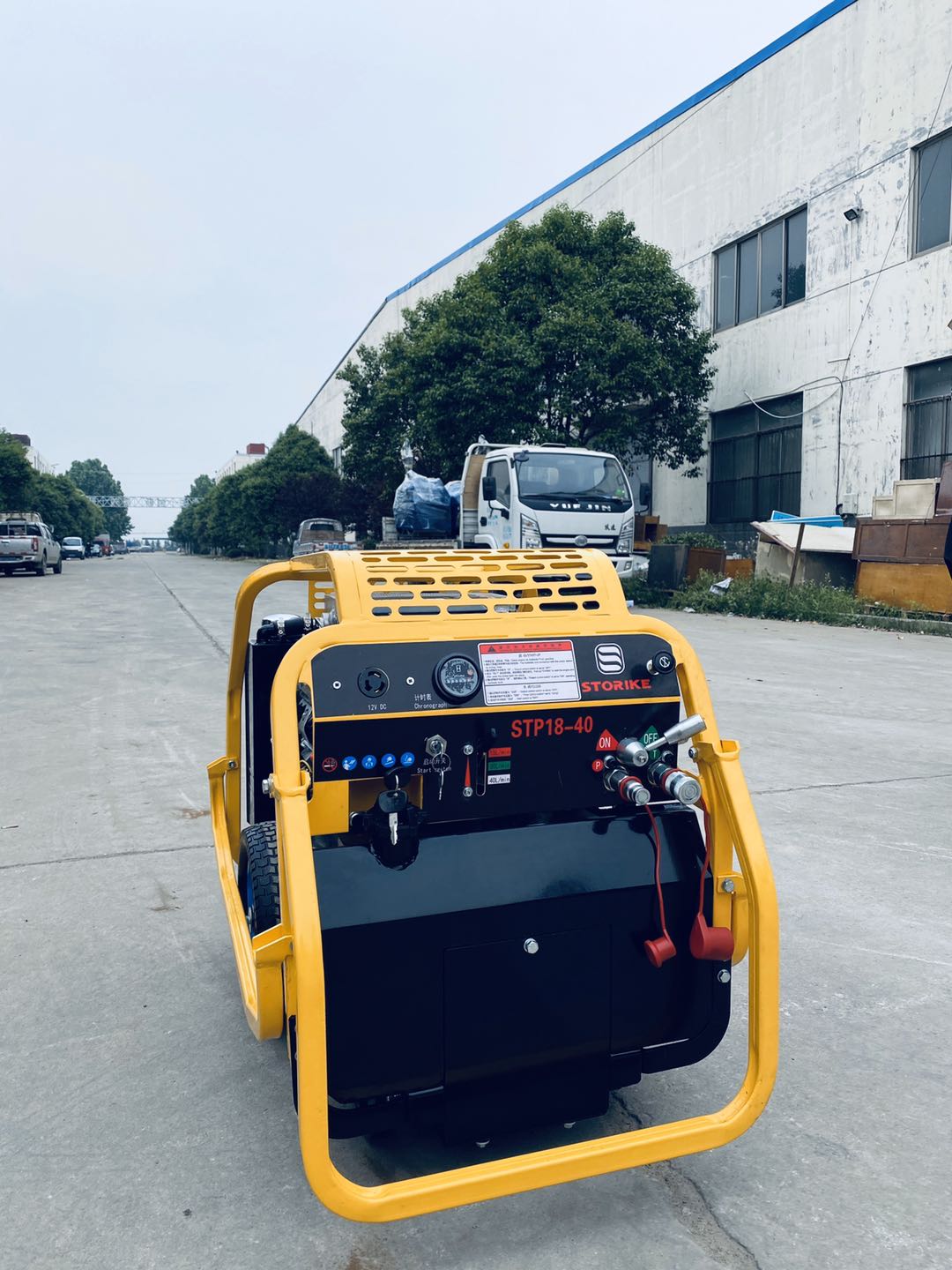 23馬力液壓動力站使用時(shí)要留心什么?